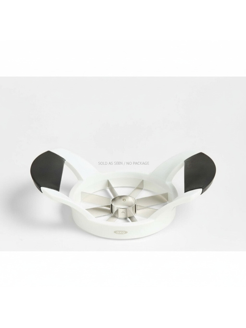 OXO Apple Core Slicer w/ Good Grips White Durable Quick Kitchen Fruit Slicer NEW